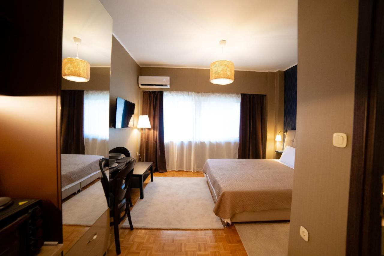 אתונה Margarita'S Suites מראה חיצוני תמונה