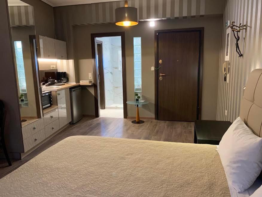 אתונה Margarita'S Suites מראה חיצוני תמונה