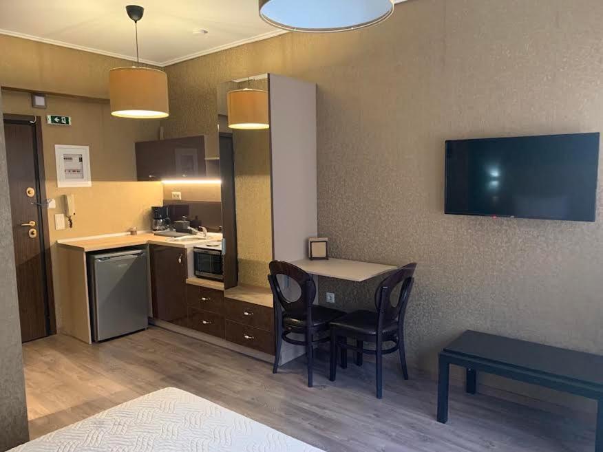 אתונה Margarita'S Suites מראה חיצוני תמונה