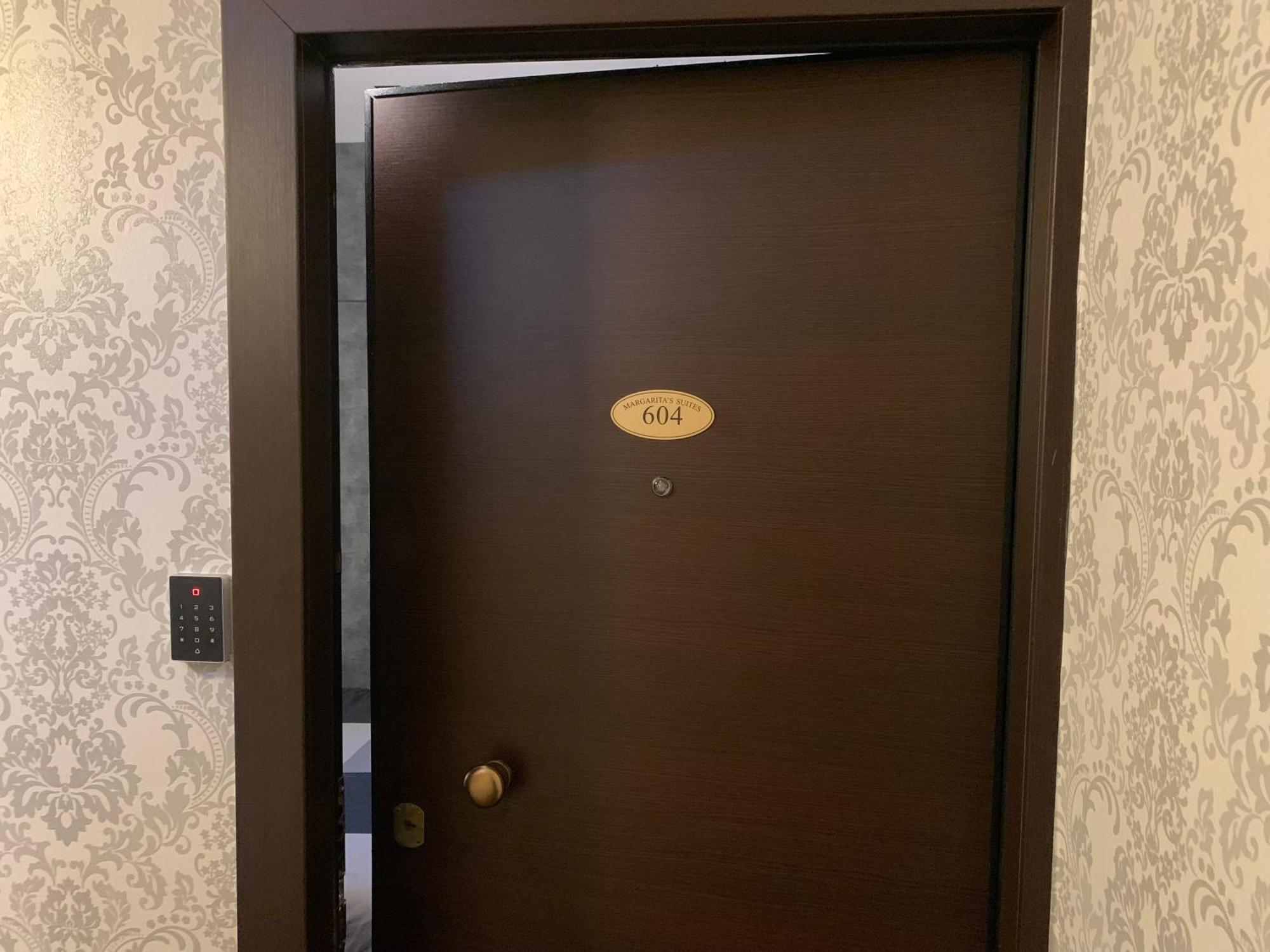 אתונה Margarita'S Suites מראה חיצוני תמונה