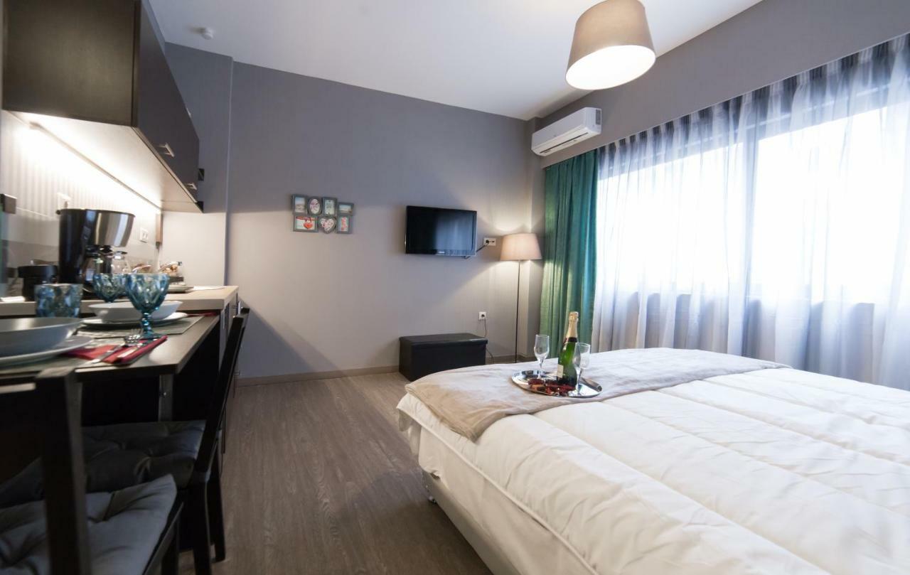 אתונה Margarita'S Suites מראה חיצוני תמונה