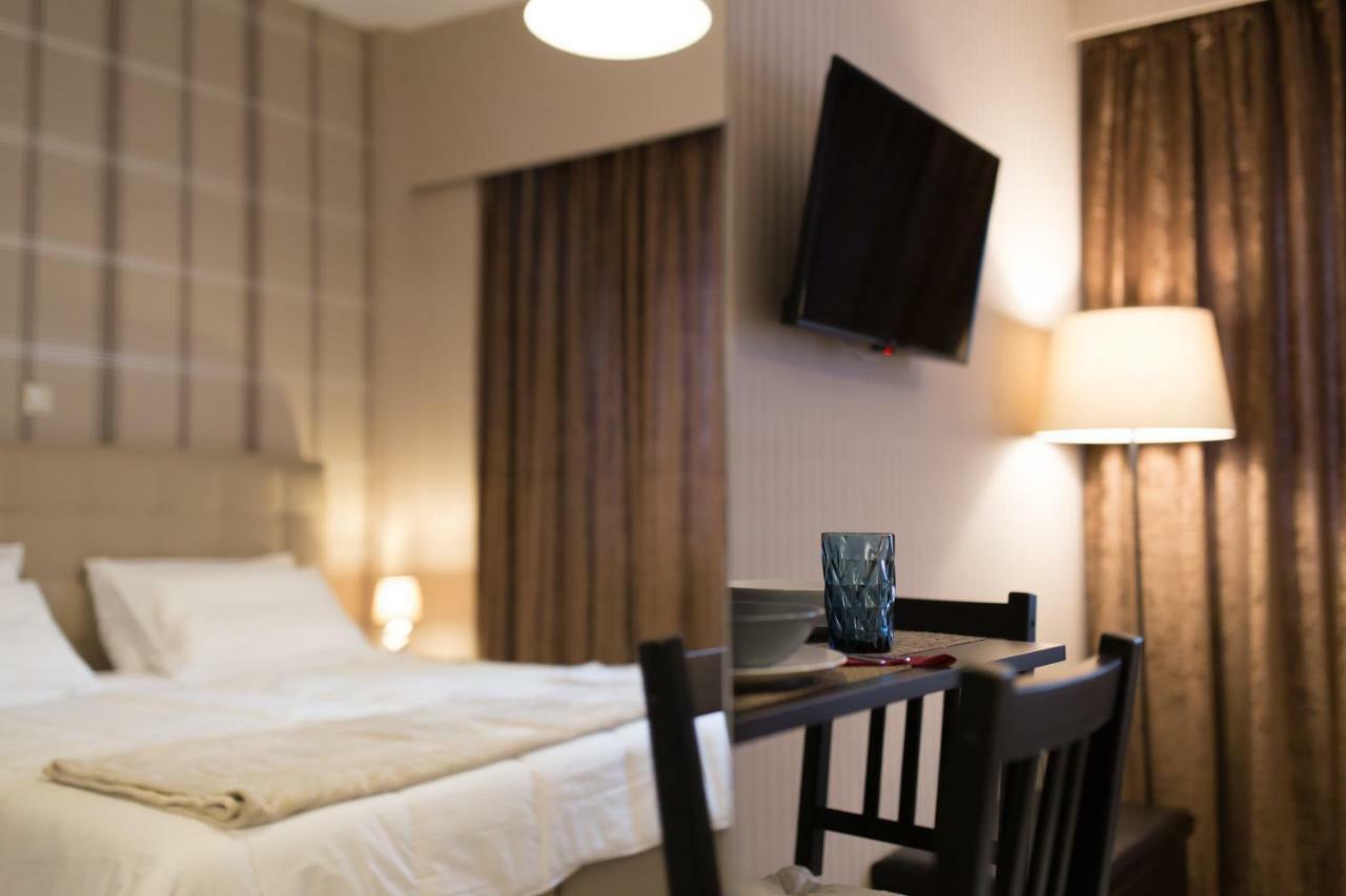 אתונה Margarita'S Suites מראה חיצוני תמונה